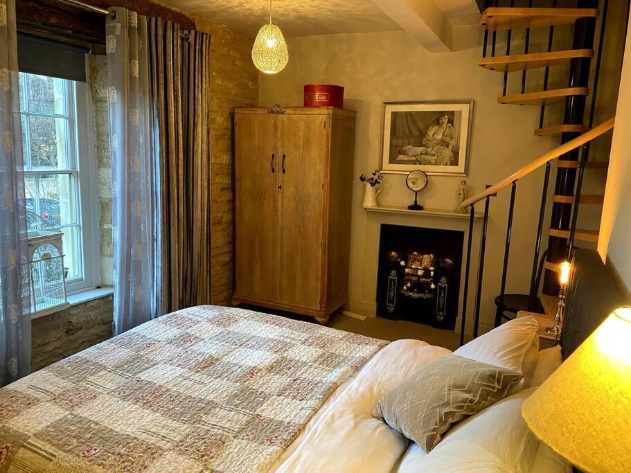 Historic Cotswold Chic Style For Uk Staycation Bourton-on-the-Water Kültér fotó